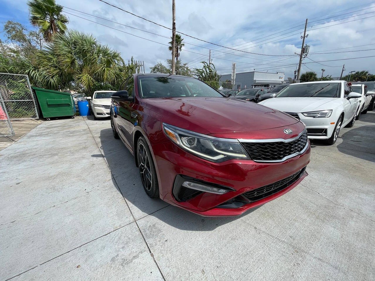 Used 2020 Kia Optima SE FWD image 2