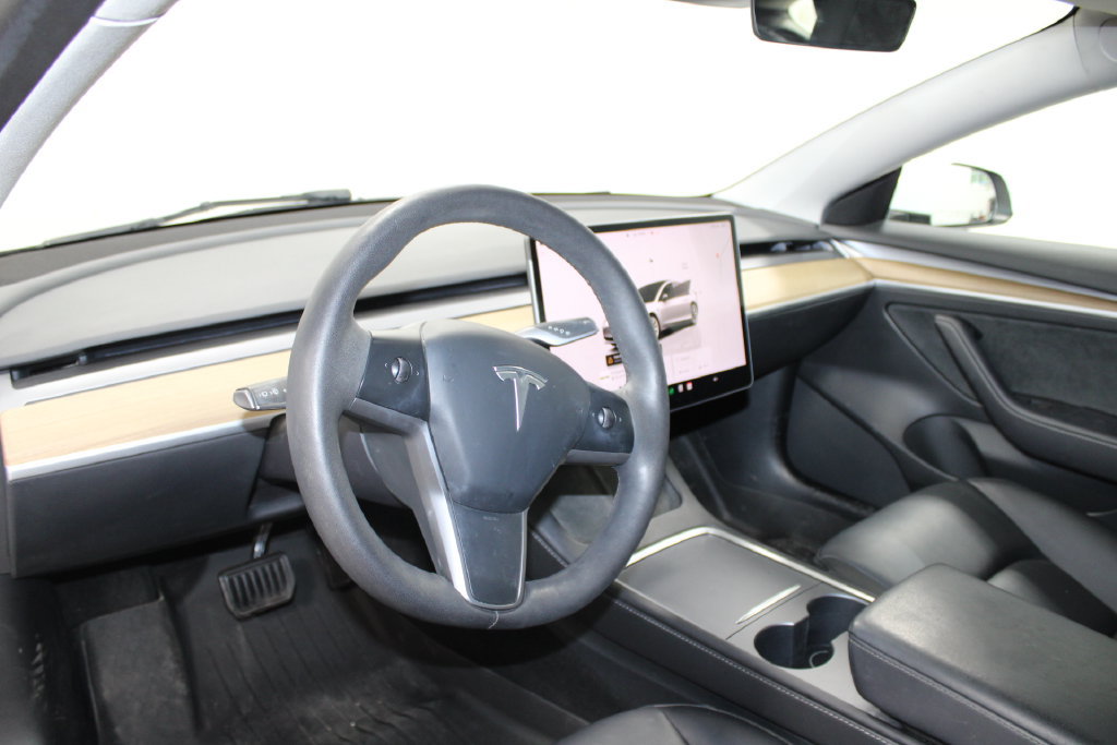 Used 2023 Tesla Model 3 Standard Range RWD image 22