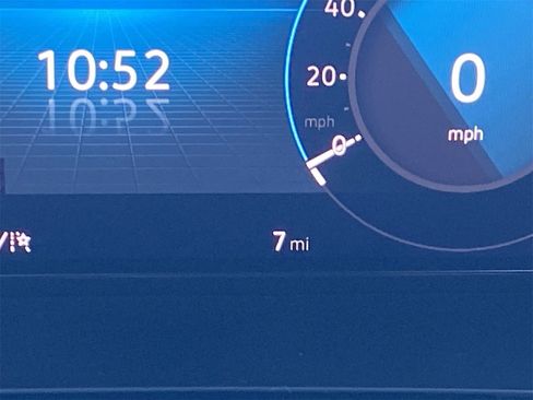 New 2026 Volkswagen Atlas Cross Sport SE image 27