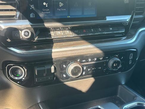 New 2025 Chevrolet Silverado 1500 LT image 17