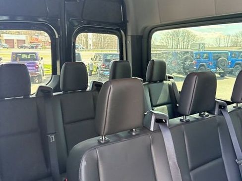 Used 2025 Mercedes-Benz Sprinter 2500 image 10