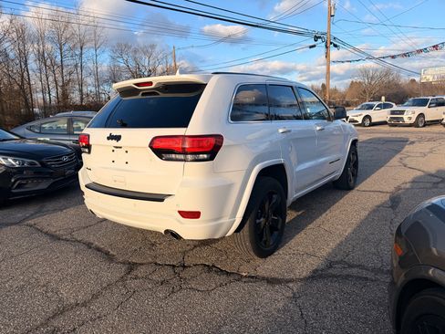 Used 2015 Jeep Grand Cherokee Altitude image 6