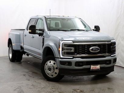 New 2026 Ford F450 Platinum w/ FX4 Off-Road Package