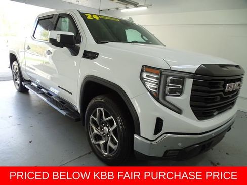 Used 2024 GMC Sierra 1500 SLT w/ SLT Premium Plus Package AWD/4WD image 1