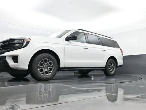 Used 2025 Ford Expedition Max Active image 33