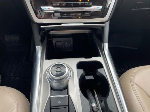 Certified 2022 Ford Explorer XLT w/ Equipment Group 202A AWD/4WD image 20