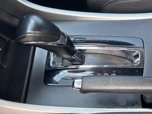Used 2015 Honda Accord Sport image 10