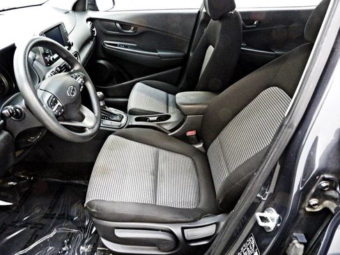 Used 2020 Hyundai Kona SE image 8