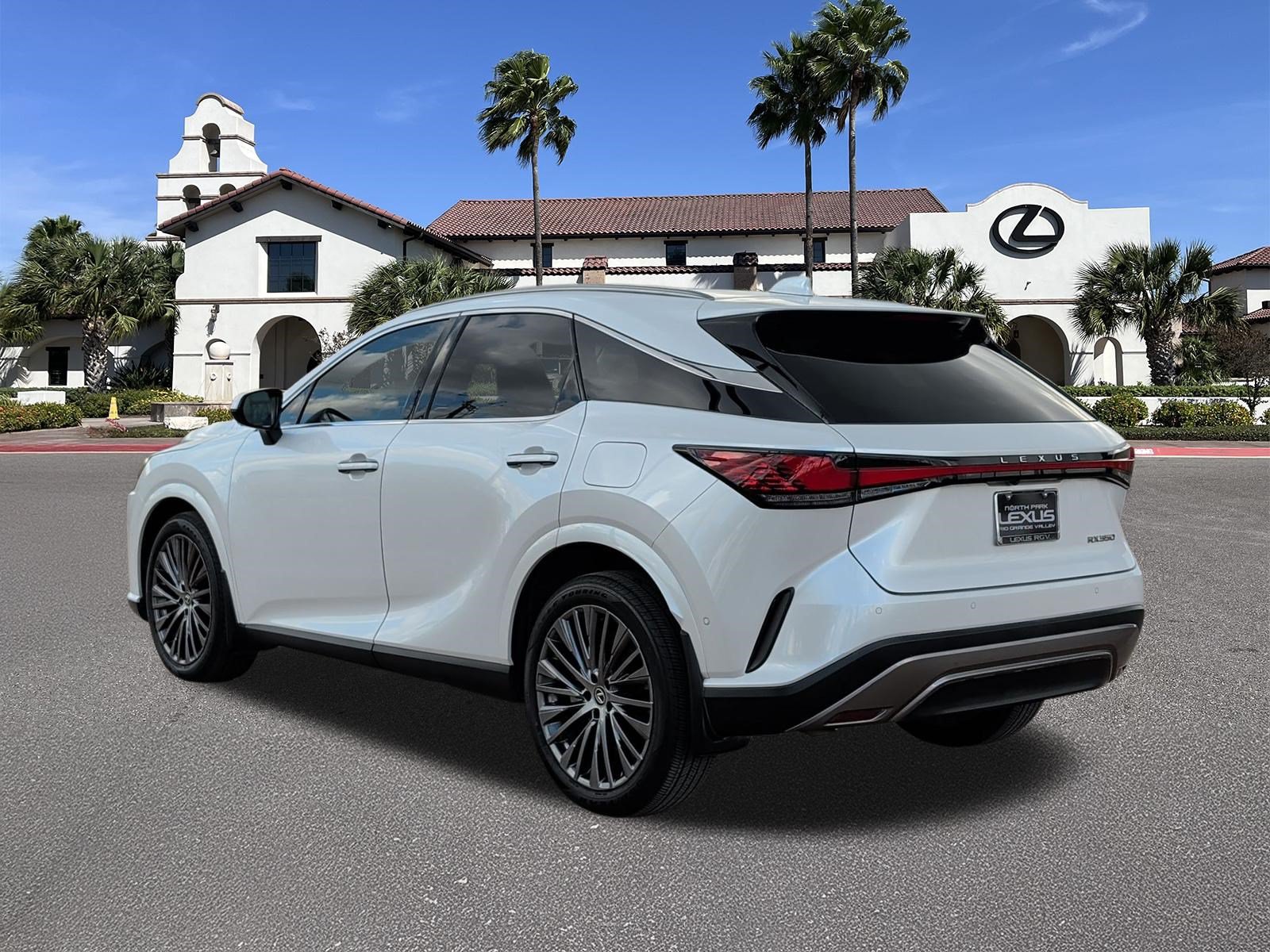 Certified 2023 Lexus RX 350 FWD w/ Cold Area Package image 4