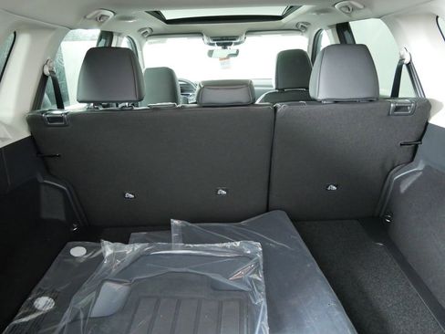 New 2026 Nissan Rogue SV image 18