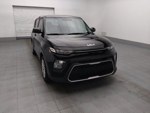 Used 2022 Kia Soul LX FWD image 14
