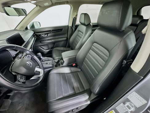 Used 2025 Honda CR-V EX-L image 13