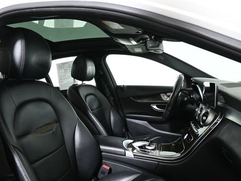 Used 2019 Mercedes-Benz C 300 4MATIC Sedan image 28