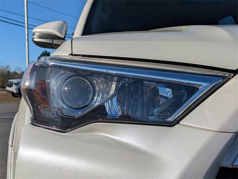 Used 2018 Toyota 4Runner SR5 image 11