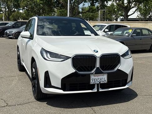 Used 2026 BMW X3 xDrive30i w/ M Sport Package AWD/4WD image 5