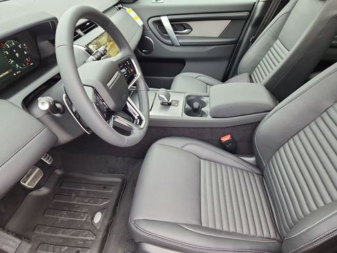 New 2026 Land Rover Discovery Sport Landmark AWD/4WD image 23