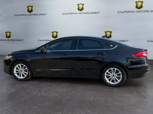 Used 2020 Ford Fusion SE FWD image 8