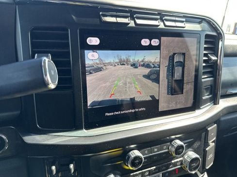 Used 2023 Ford F350 Lariat w/ Chrome Package image 21