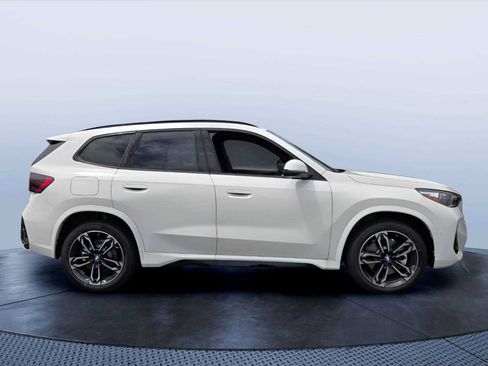 New 2026 BMW X1 xDrive28i w/ Technology Package AWD/4WD image 7