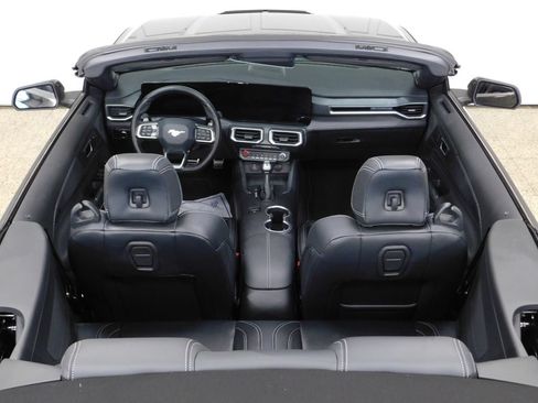 Used 2025 Ford Mustang GT Premium RWD image 49
