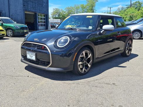 Used 2025 MINI Cooper S image 3
