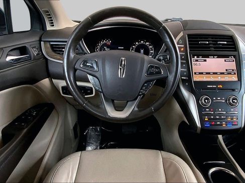 Used 2017 Lincoln MKC Reserve AWD/4WD image 5
