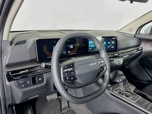 New 2026 Kia Sportage EX AWD/4WD image 11