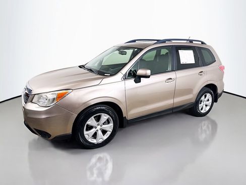 Used 2014 Subaru Forester 2.5i Premium w/ All-Weather Package AWD/4WD image 3