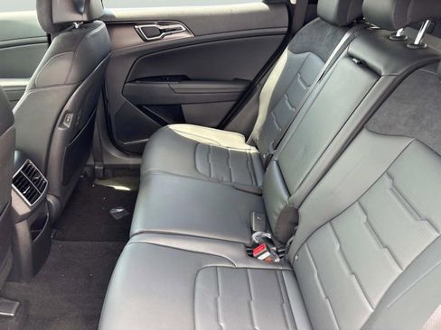 New 2026 Kia Sportage SX image 18