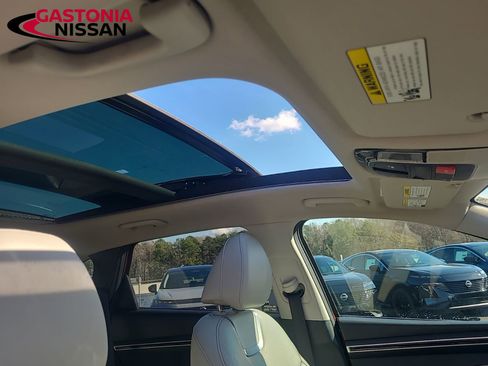 Used 2023 Hyundai Tucson Limited image 22