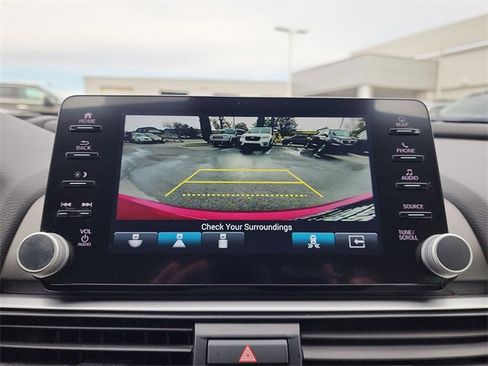 Used 2022 Honda Accord Touring image 24
