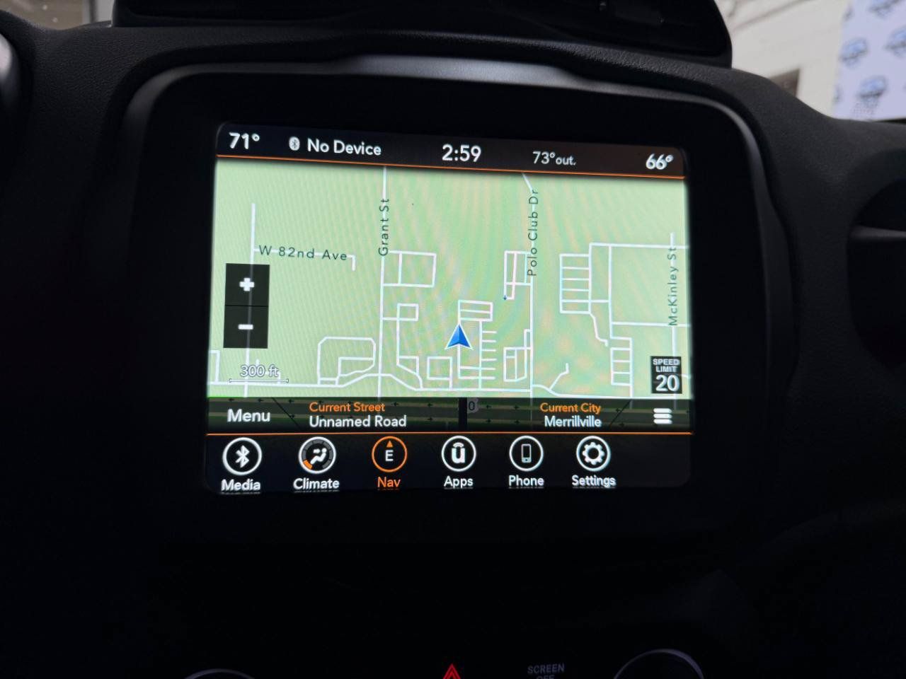 Used 2023 Jeep Renegade Trailhawk AWD/4WD image 39