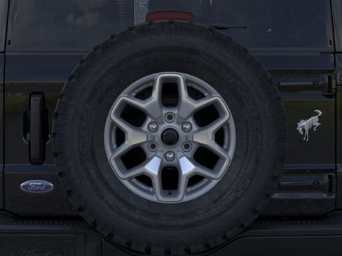 New 2025 Ford Bronco Badlands image 24