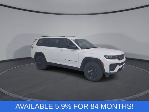 New 2026 Jeep Grand Cherokee L 4WD image 17