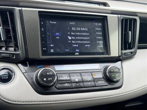 Used 2018 Toyota RAV4 XLE image 18