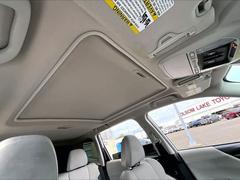 Used 2020 Subaru Forester Premium image 13