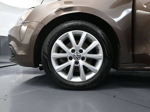 Used 2014 Volkswagen Jetta SE image 15