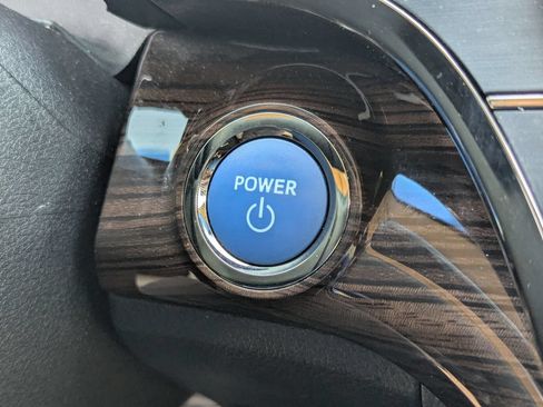 Used 2015 Toyota Avalon XLE Premium FWD image 19