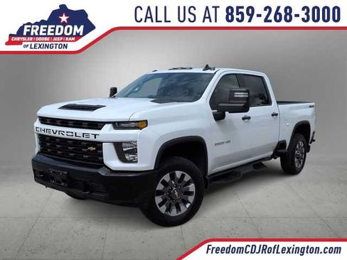 Used 2021 Chevrolet Silverado 2500 Custom w/ Custom Value Package AWD/4WD image 1