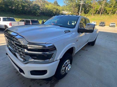New 2026 RAM 3500 Longhorn AWD/4WD image 8