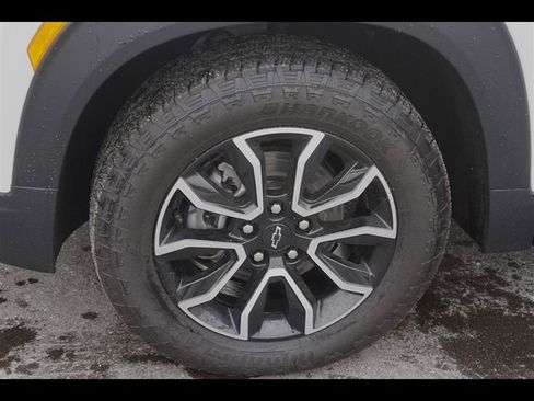 New 2026 Chevrolet TrailBlazer ACTIV w/ Convenience Package AWD/4WD image 23