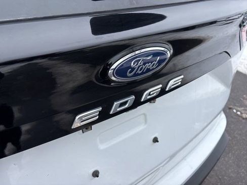 Used 2021 Ford Edge SEL w/ Convenience Package image 47