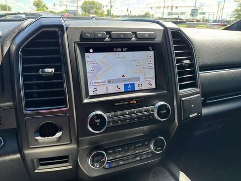 Used 2019 Ford Expedition Limited AWD/4WD image 29