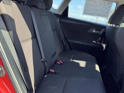Used 2018 Toyota Corolla iM image 12