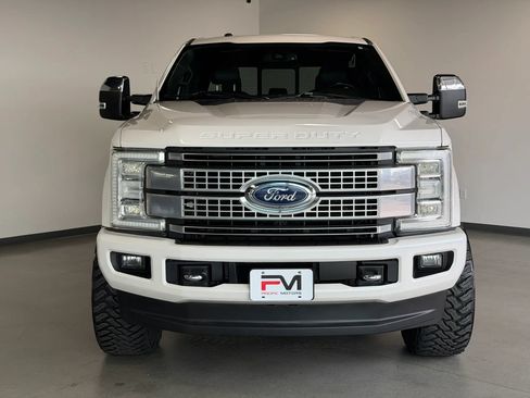 Used 2017 Ford F350 Platinum w/ Platinum Ultimate Package AWD/4WD image 2