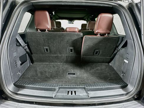 Used 2024 Ford Expedition Limited RWD image 29