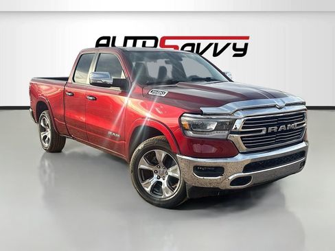 Used 2019 RAM 1500 Laramie AWD/4WD image 1