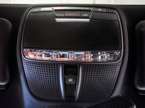 Used 2020 Mercedes-Benz E 350 4MATIC Sedan image 47