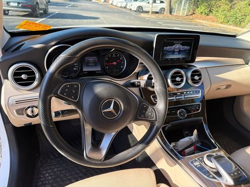 Used 2016 Mercedes-Benz C 300 Sedan image 28