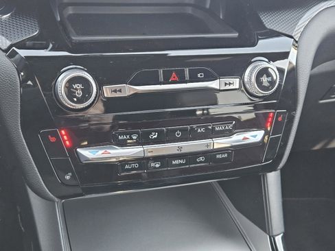 Used 2023 Ford Explorer ST-Line w/ Class IV Trailer Tow Package image 20